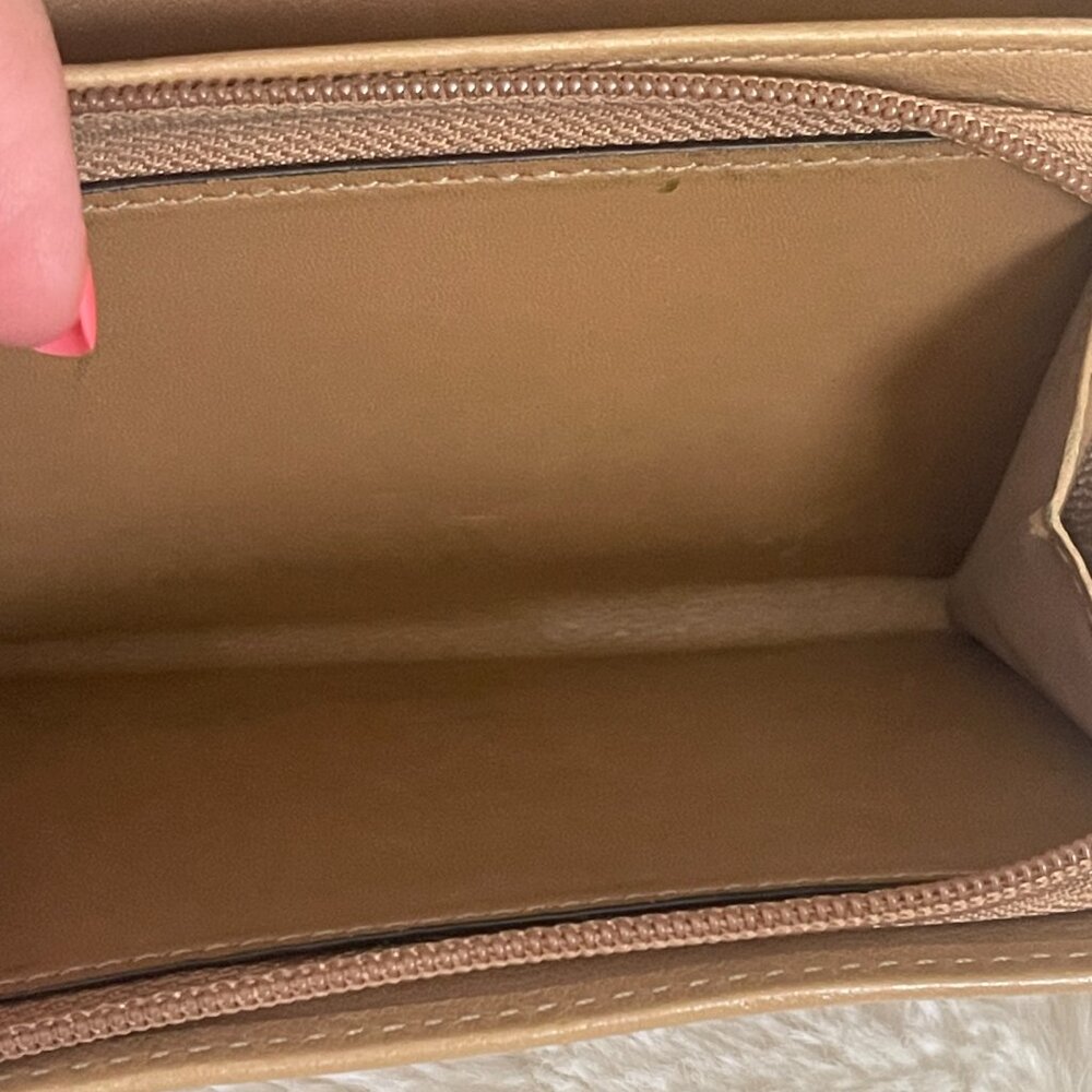 Coach Hamilton Tan Leather Wallet Bi-Fold Snap Closure Logo - Picture 14 of 15